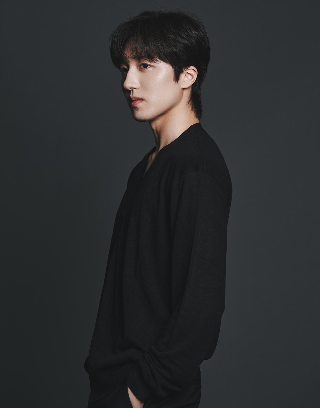 본문 이미지 - SF9 멤버 겸 배우 강찬희 / 사진제공=FNC엔터테인먼트