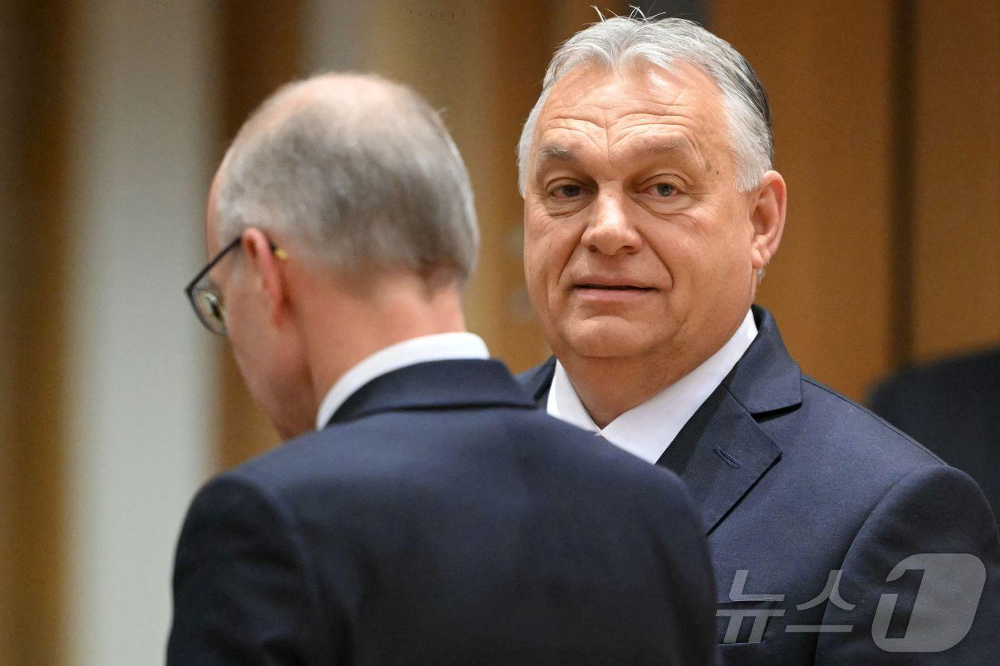 6일(현지시간) 빅토로 오르반 헝가리 총리가 브뤼셀의 EU 본부에서 열린 특별정상회의에 참석했다. 2025.02.06.ⓒ AFP=뉴스1