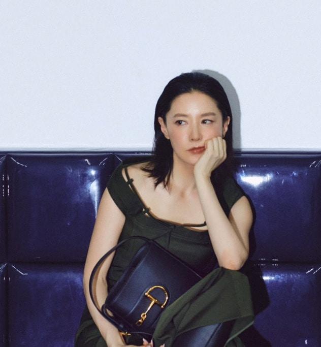 본문 이미지 - 배우 이영애 인스타그램