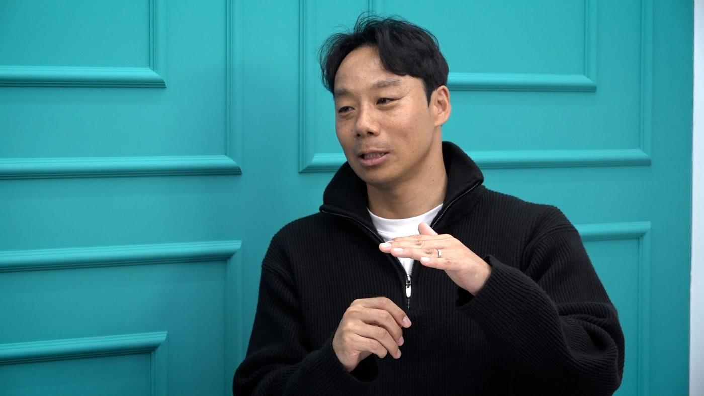 수원의 레전드였으나  오점을 남기고 쓸쓸하게 빅버드를 떠난 염기훈. 그러나 그는 지금도 수원을 아끼고 사랑한다.