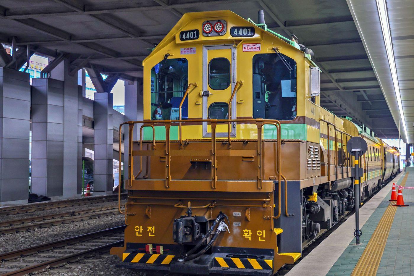 교외선 열차 모습.&#40;코레일관광개발 제공&#41;