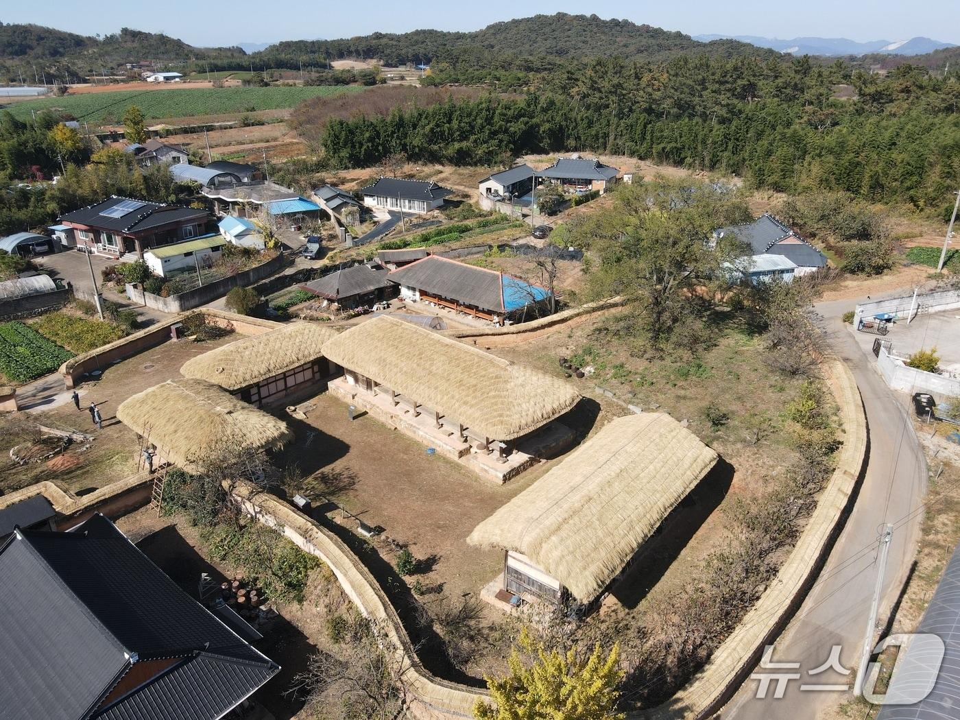 본문 이미지 - 조선 후기 최고의 실학자 '이재 황윤석 선생(1729~1791년)' 생가의 국가민속문화유산 승격을 위한 학술대회가 열렸다. 고창군 성내면 황윤석 생가(고창군 제공. 재판매 및 DB금지)