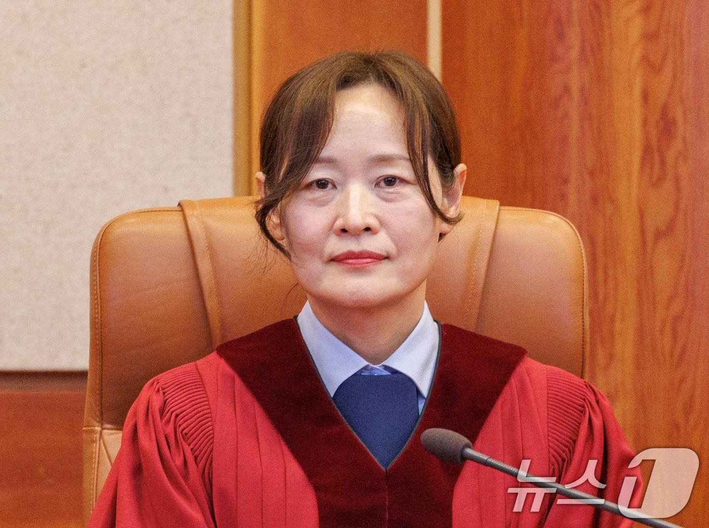 본문 이미지 - 정정미 헌법재판관. (공동취재) 2025.4.10/뉴스1 ⓒ News1 오대일 기자