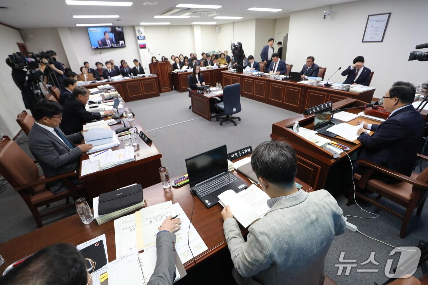 14일 제437회 제주도의회 임시회 1차 교육의원회(제주도의회 제공. 재판매 및 DB 금지)