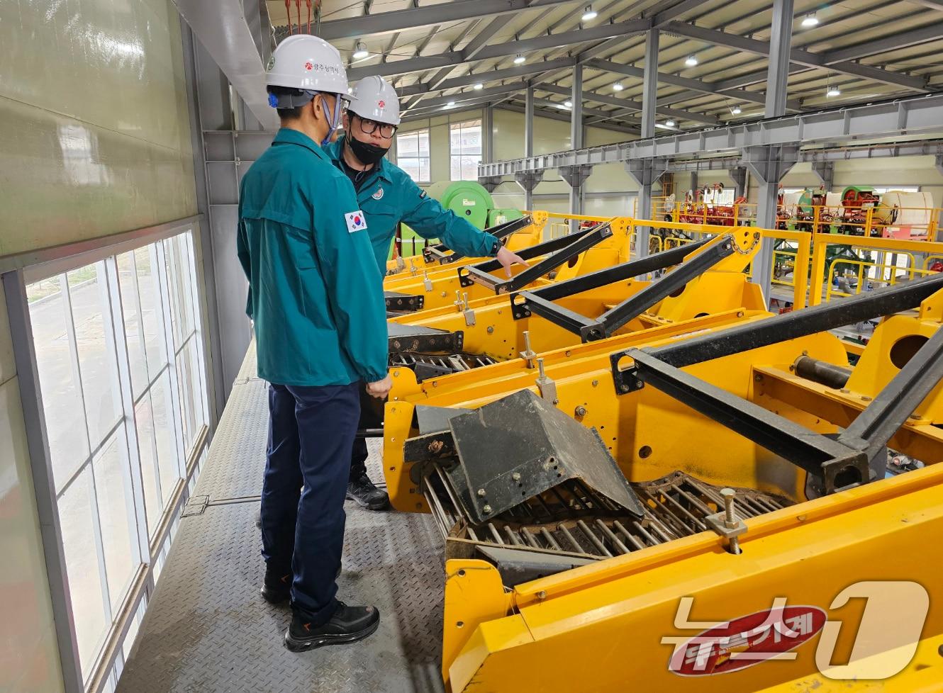 본문 이미지 - 광주시 중대재해 예방 점검.(광주시 제공. 재판매 및 DB 금지) 2025.4.14 ⓒ 뉴스1