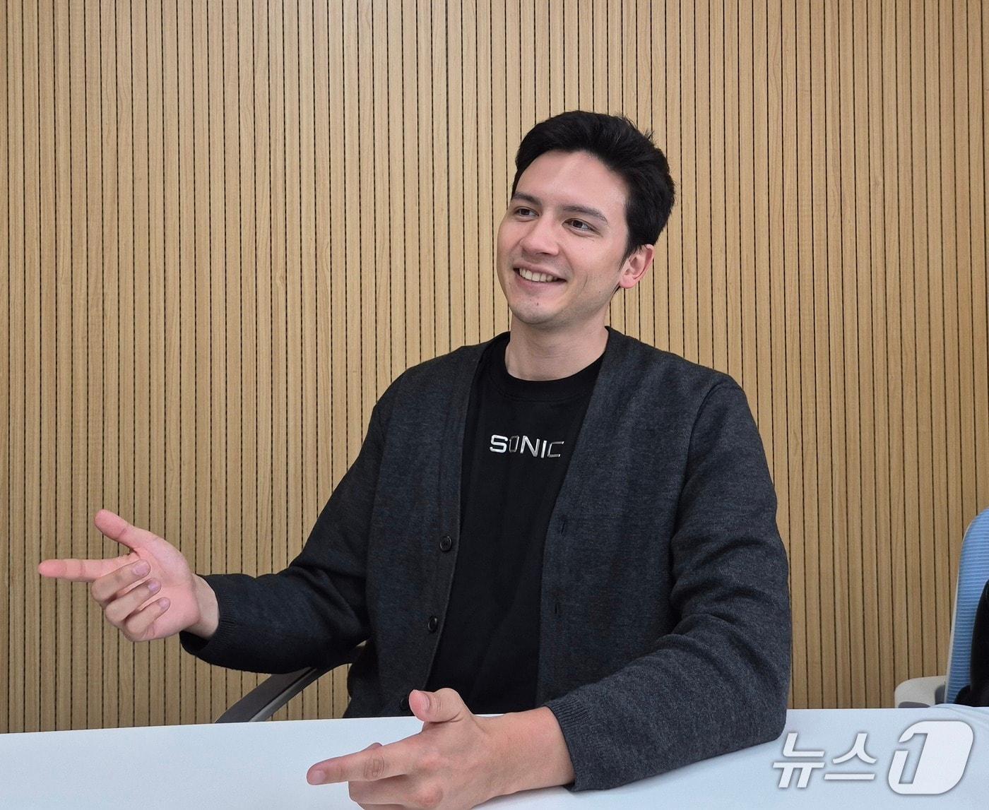 본문 이미지 - 드러스트 킨사 소닉SVM 최고마케팅책임자(CMO)가 최근 서울 강남구에서 뉴스1과 인터뷰하고 있다. 2025.4.14./뉴스1 