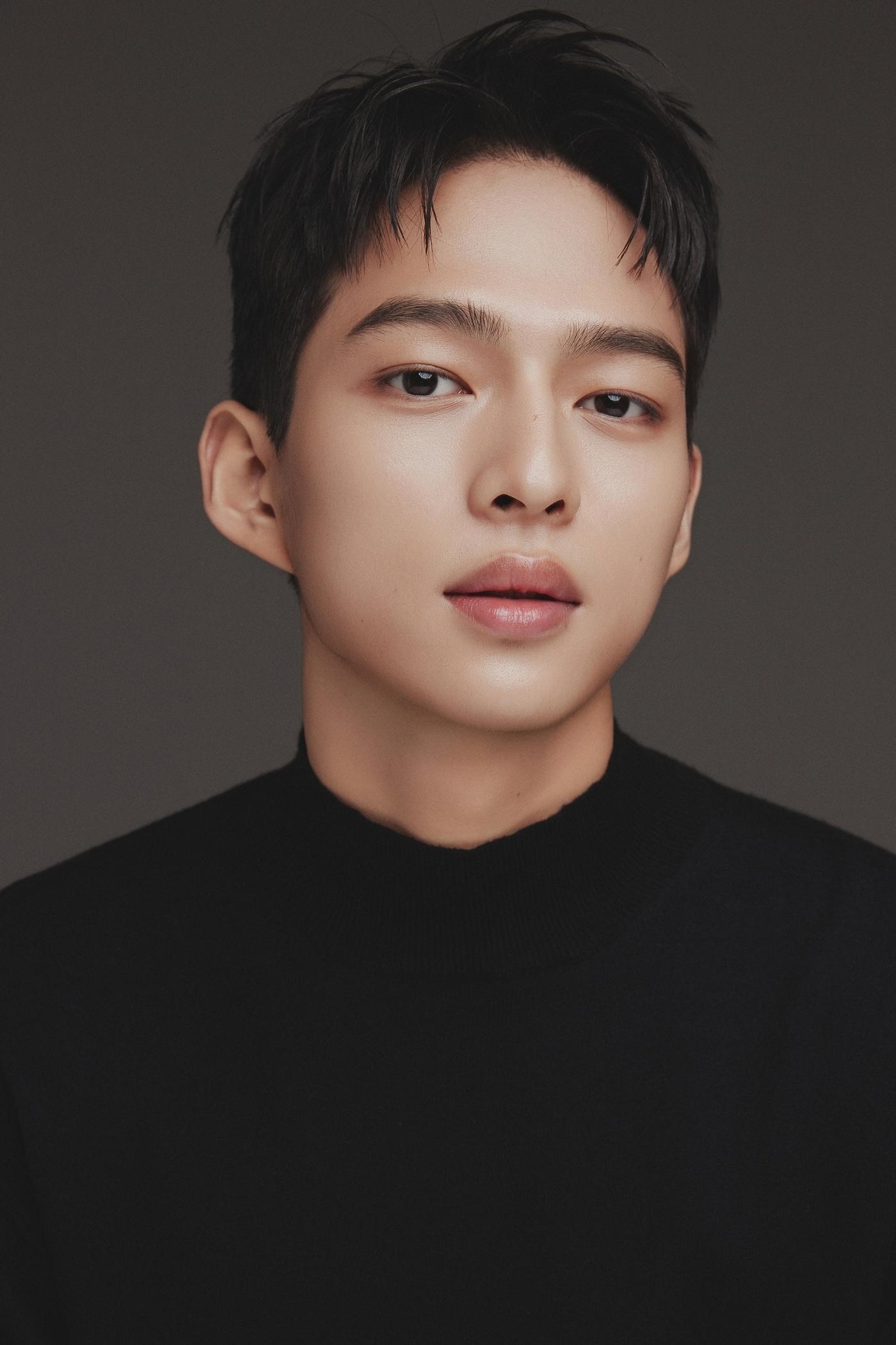 본문 이미지 - 블러썸 엔터테인먼트