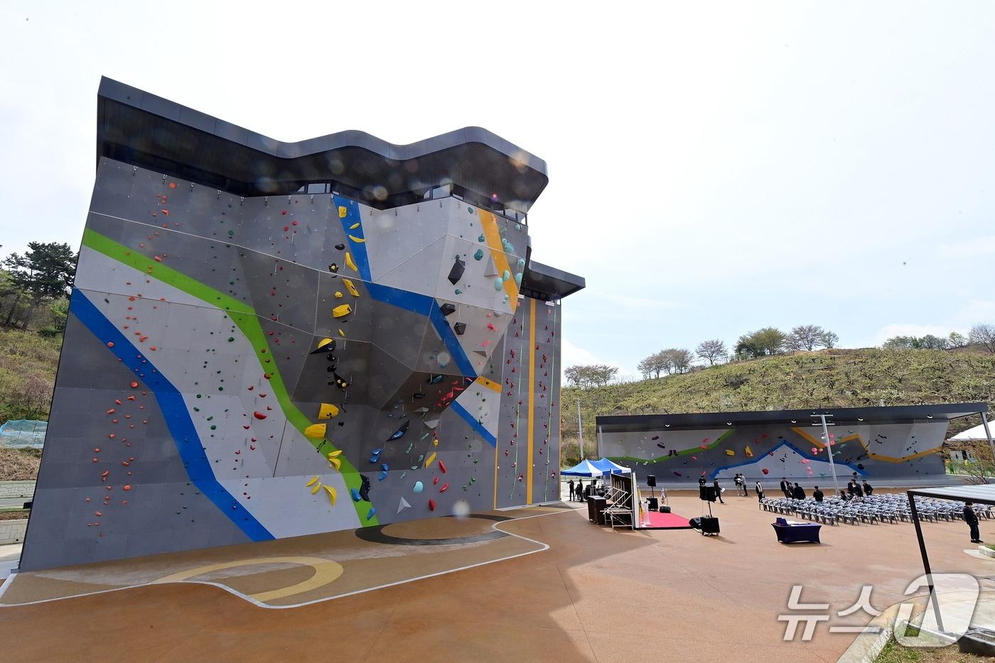 진주 모덕암벽장(진주시 제공. 재판매 및 DB금지).