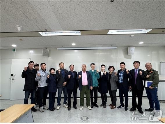 본문 이미지 - 백운광장 도시재생 현장지원센터가 참석한 소상공인 상생방안 간담회(백운광장 도시재생센터 제공. 재판매 및 DB 금지)