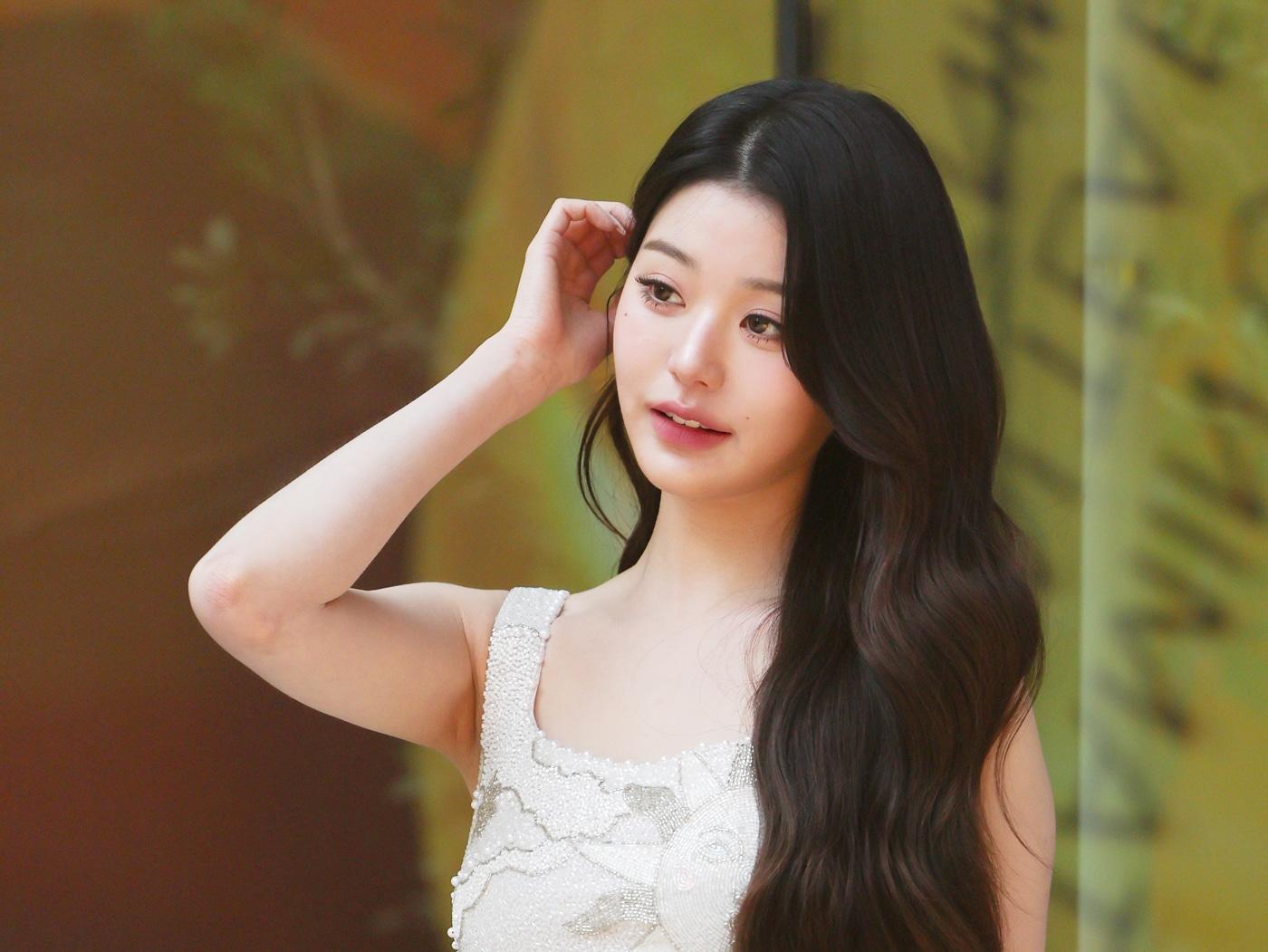 본문 이미지 - 그룹 아이브 장원영. 2025.4.16/뉴스1 ⓒ News1 황기선 기자