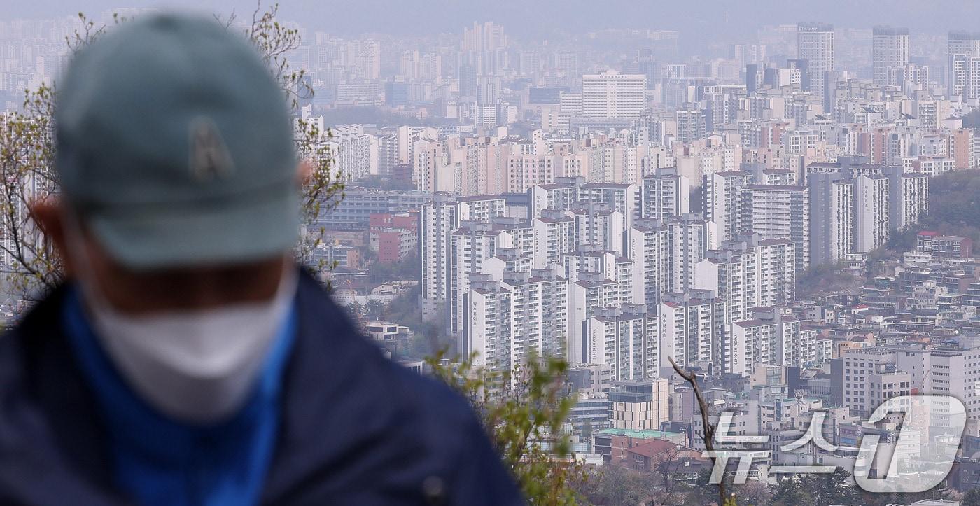 남산에서 바라 본 서울 시내 아파트 모습/뉴스1 ⓒ News1 박지혜 기자
