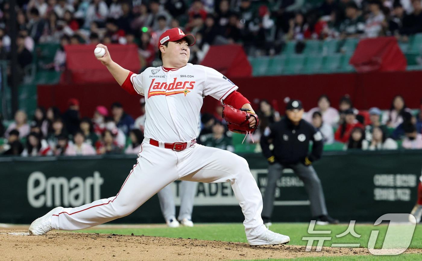 SSG 랜더스 투수 이로운. 2025.4.17/뉴스1 ⓒ News1 박세연 기자