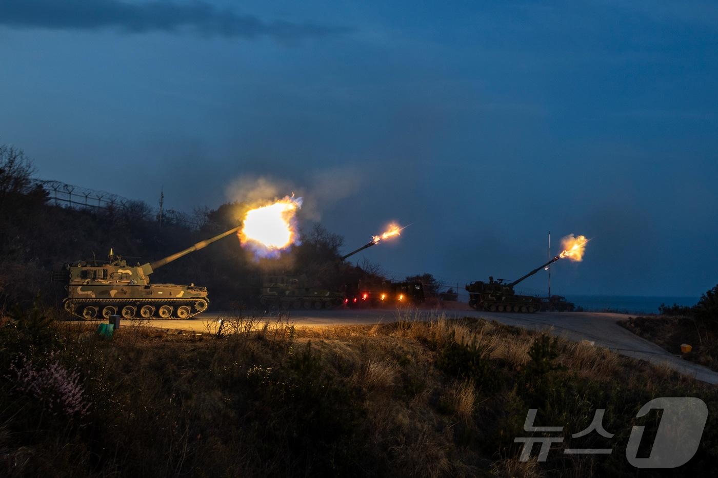  22보병사단 소속 K9A1자주포가 포탄을 발사하고 있는 모습. &#40;육군 제공. 재판매 및 DB 금지&#41; 2025.4.18/뉴스1