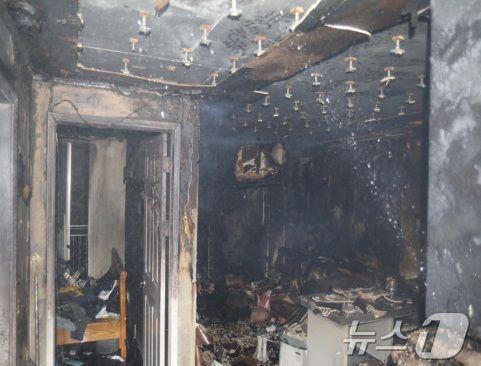 본문 이미지 - 화재 현장(인천소방본부 제공. 재판매 및 DB 금지) / 뉴스1