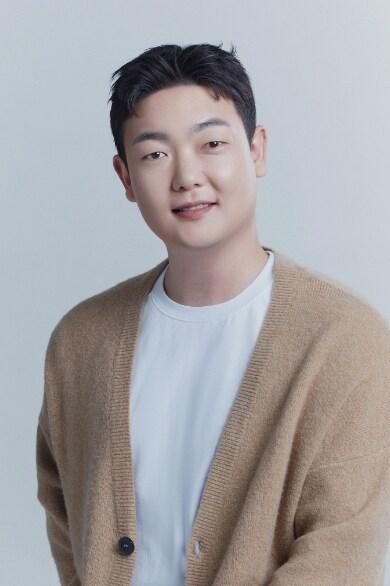 본문 이미지 - 배우 김민호 / 디퍼런트컴퍼니 제공