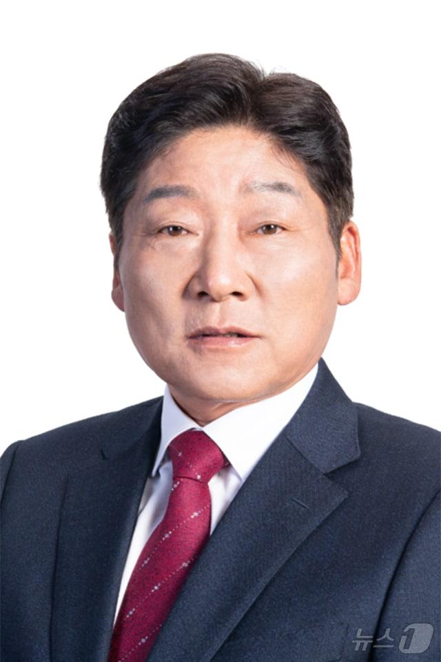 본문 이미지 - 2일 실시된 4·2 재·보궐선거 경북 고령군의원 보궐선거에서 국민의힘 나영완 후보가 당선됐다.(뉴스1 자료, 재판매 및 DB 금지) 2025.4.2/뉴스1 