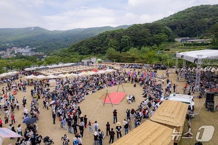 본문 이미지 - 부산 금정산성축제 현장.(금정구 제공. 재판매 및 DB 금지)