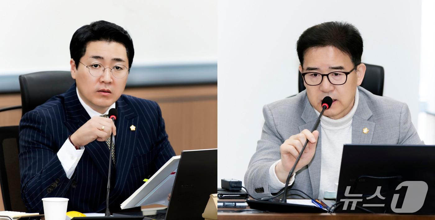 본문 이미지 -  김기남(사진왼쪽)·김인수 경기 김포시의원/뉴스1
