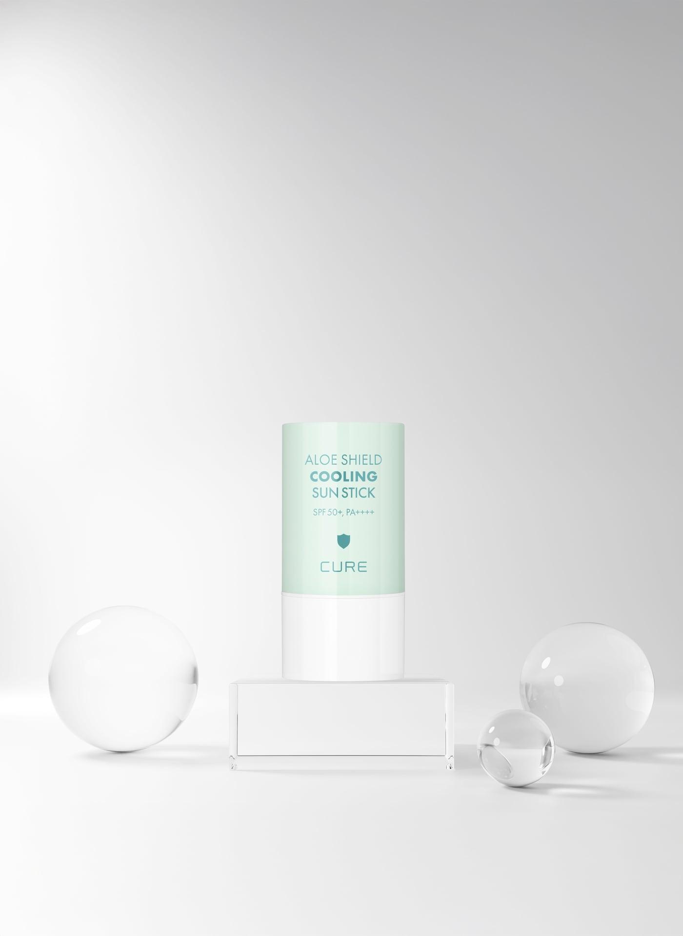 본문 이미지 - 큐어 알로에 쉴드 쿨링 선스틱&#40;김정문알로에제공&#41;