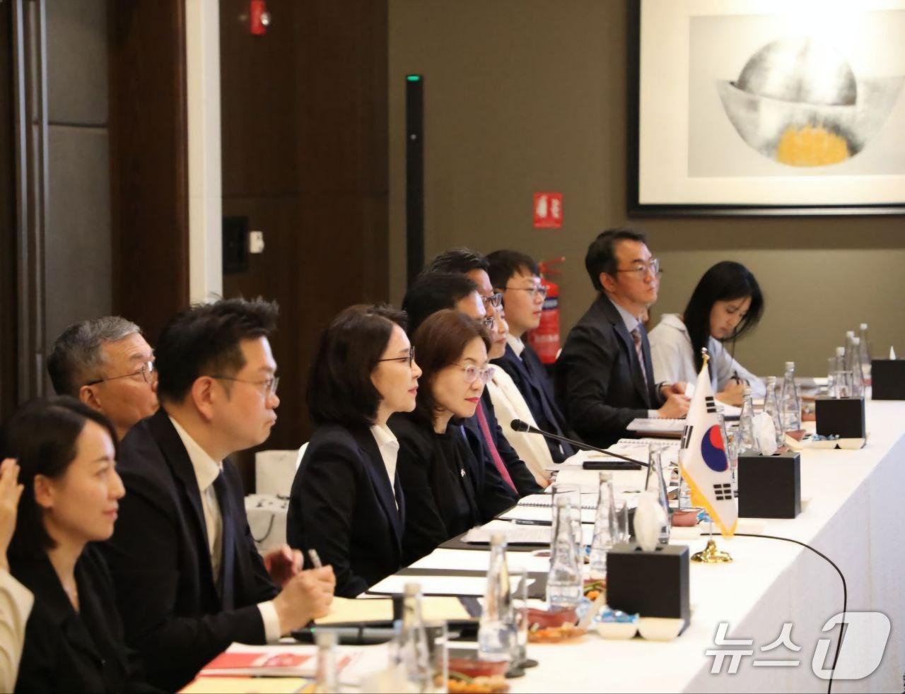 본문 이미지 - 제6차 한-UAE 원자력 협력 고위급 협의회.(외교부 제공)