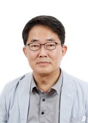 본문 이미지 - 백범흠 경기대학교 정치전문대학원 초빙교수&#40;전 한중일협력사무국&#40;TCS&#41; 사무차장&#41;