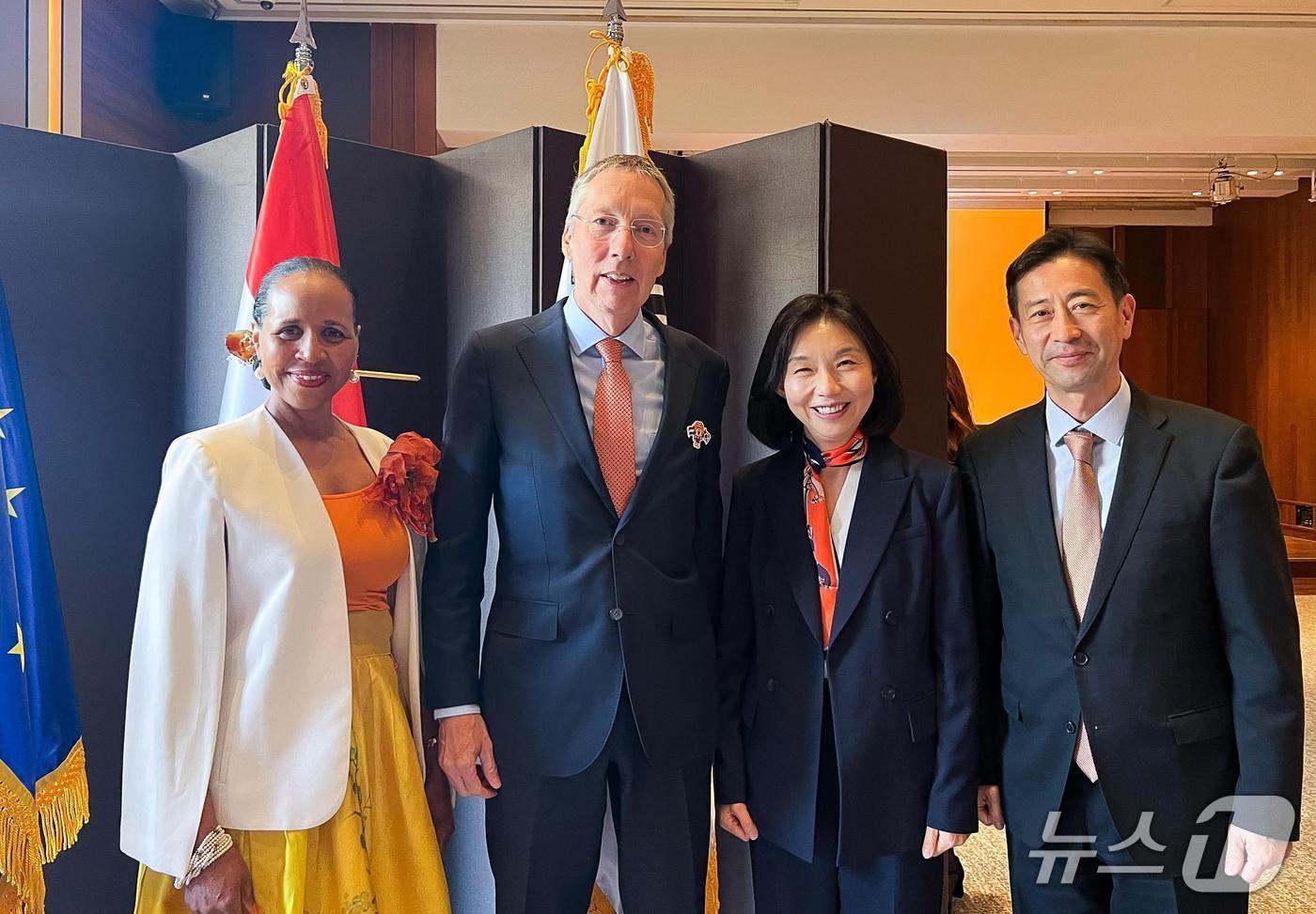 최호정 서울시의회 의장이 24일 신라호텔 영빈관에서 열린 주한네덜란드대사관 주최 킹스데이&#40;King’s Day&#41; 리셉션에 참석했다.&#40;서울시의회 제공&#41; 