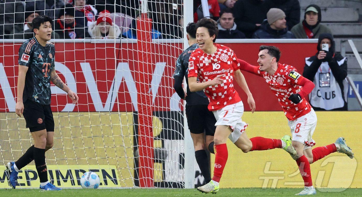 김민재 앞에서 골을 넣었던 이재성(오른쪽에서 두번째) ⓒ AFP=뉴스1