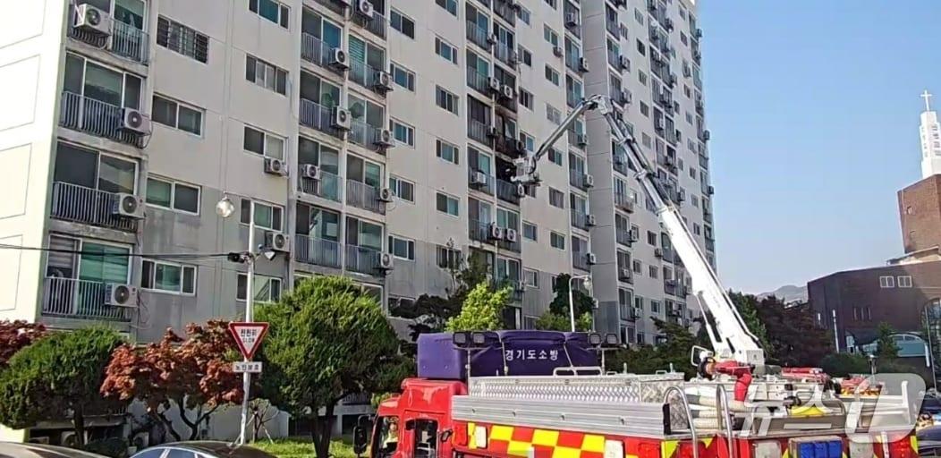 본문 이미지 - 화재 현장. (경기도소방재난본부 제공. 재판매 및 DB 금지) 2025.4.25/뉴스1