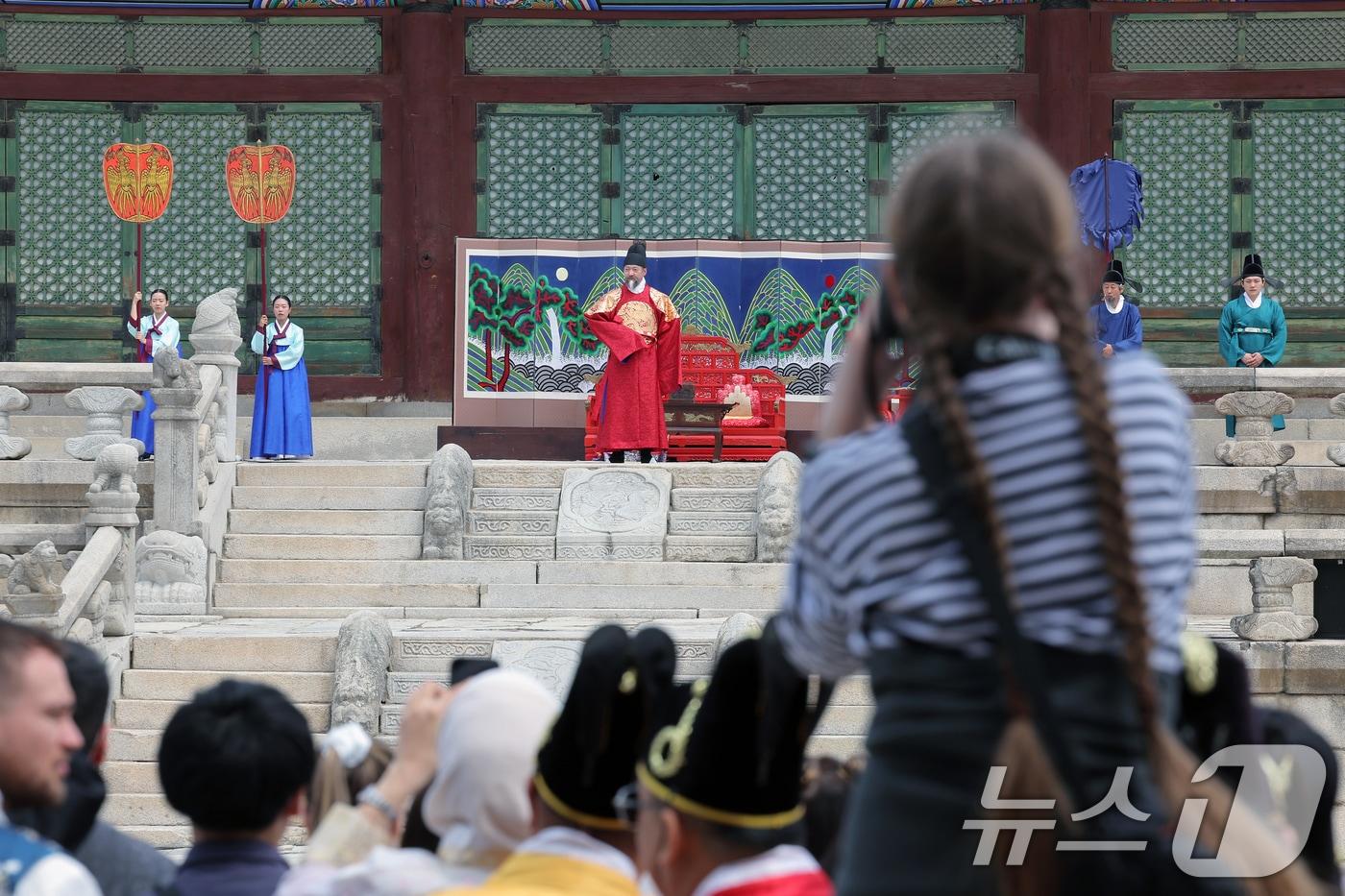 본문 이미지 - 지난해 열린 봄 궁중문화축전  모습 ⓒ 뉴스1 박정호 기자