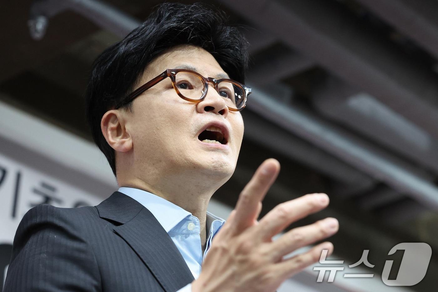 한동훈 전 국민의힘 대표가 지난 4월 27일 오후 서울 여의도 국민의힘 서울시당에서 열린 국민의힘 서울 광역·기초의원 간담회에서 발언하고 있다. 2025.4.27/뉴스1 ⓒ News1 신웅수 기자