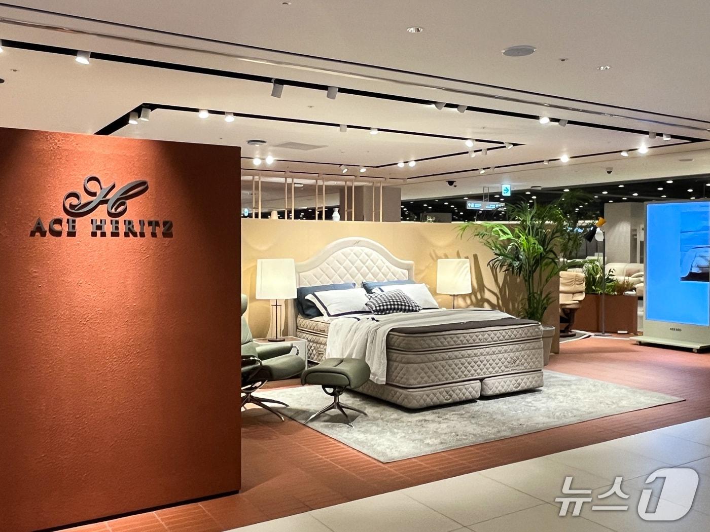 본문 이미지 - 에이스침대, 롯데백화점 잠실·인천점에서 에이스헤리츠 팝업스토어 진행 (에이스침대 제공)