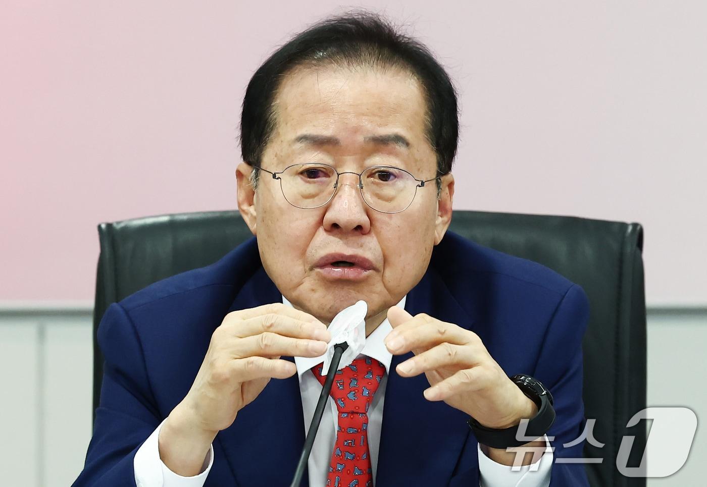 홍준표 국민의힘 대선 경선 후보가 28일 오전 서울 여의도 중소기업중앙회에서 열린 중소기업인과의 간담회에서 발언하고 있다. 2025.4.28/뉴스1 ⓒ News1 김민지 기자