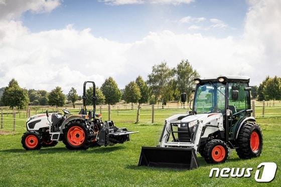 본문 이미지 - 두산밥캣 콤팩트 트랙터 제품.(두산밥캣 제공)  