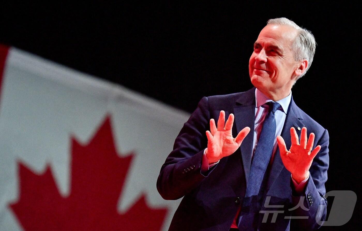 마크 카니 캐나다 총리가 이끄는 집권 자유당이 28일&#40;현지시간&#41; 치러진 총선에서 보수당을 꺾고 승리했다. ⓒ 로이터=뉴스1