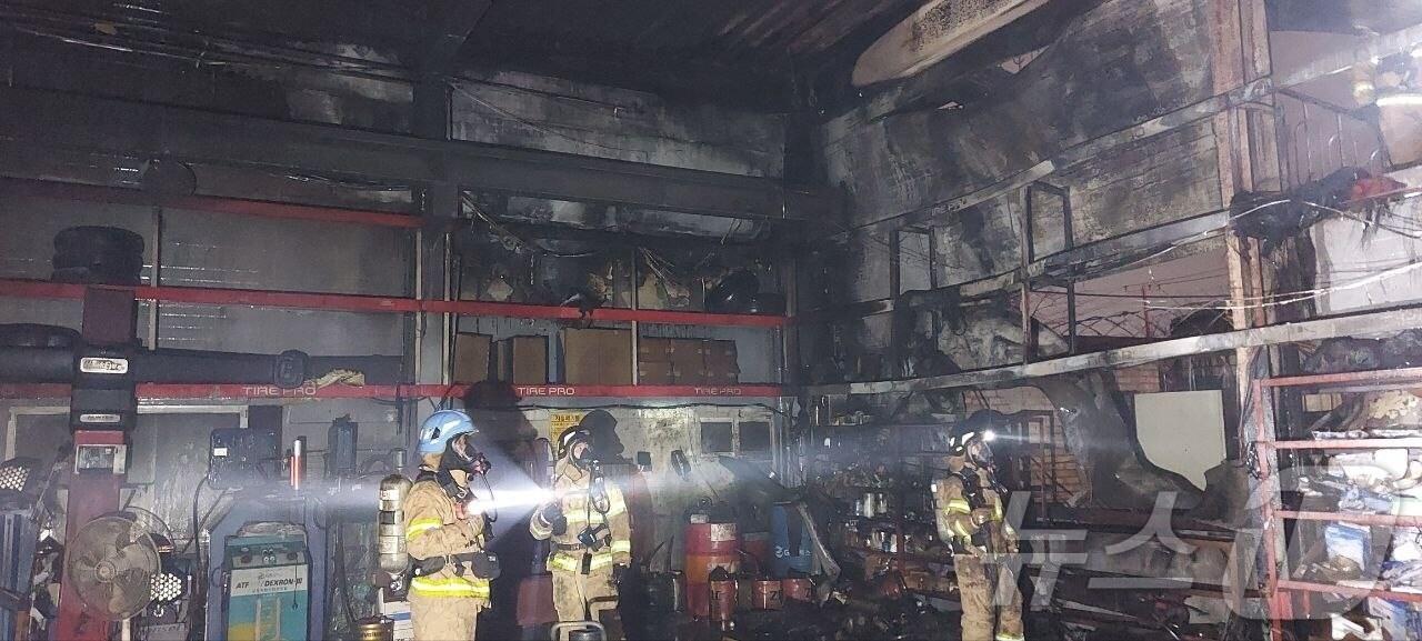 본문 이미지 - 화재 현장. (경기도소방재난본부 제공. 재판매 및 DB 금지) 2025.4.3/뉴스1