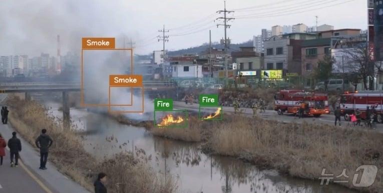 본문 이미지 - 충남도가 산불취약지역에 드론을 투입해 감시를 강화하고 있다. (충남도 제공. 재판매 및 DB금지) /뉴스1