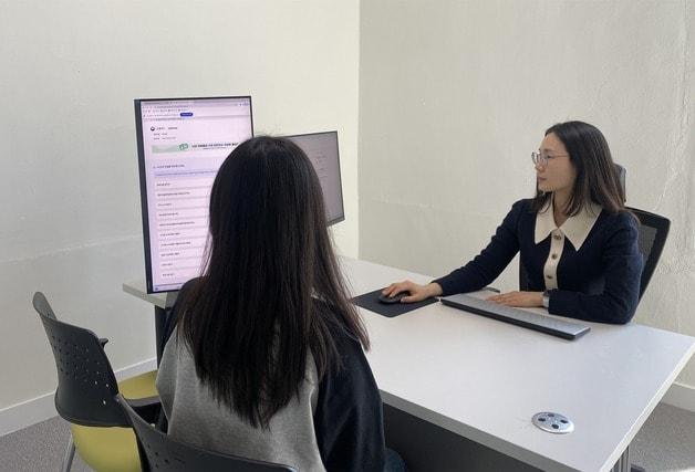 본문 이미지 - 청주대학교 진로취업지원 개별 맞춤형 상담.(청주대 제공. 재판매 및 DB금지)/뉴스1