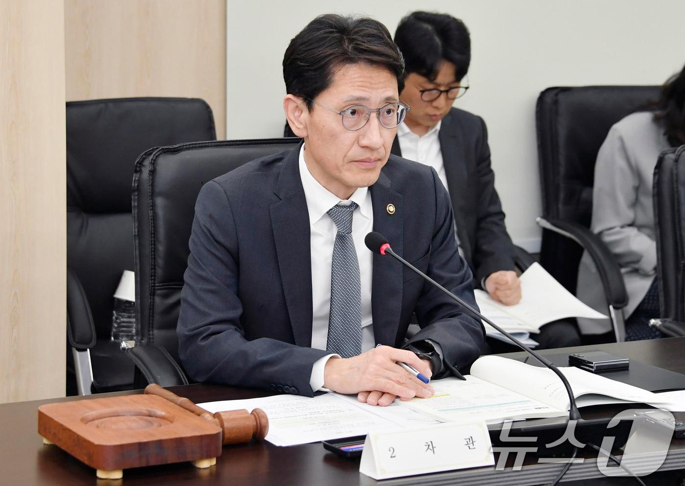 김윤상 기획재정부 차관이 30일 서울 영등포구 나라키움 여의도에서 열린 '2025년 제4차 재정사업평가위원회'에서 발언하고 있다. (기획재정부 제공. 재판매 및 DB 금지) 2025.4.30/뉴스1 ⓒ News1 이연주 기자