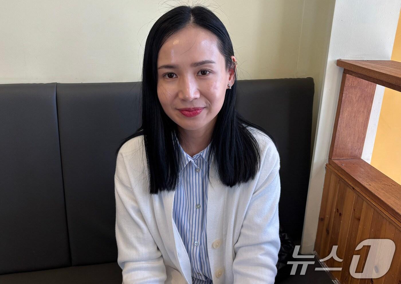 본문 이미지 - 11년 전 유학생 신분으로 처음 한국땅을 밟은 이주여성 오드발 씨(38)의 모습. 2025.4.30/뉴스1ⓒ News1 박지현 기자