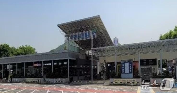 본문 이미지 - 경기 파주시 자유로에 위치한 자유로 휴게소. /뉴스1 DB