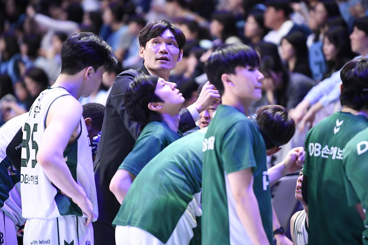 원주 DB가 4일 고양 소노와 원정 경기에서 70-86으로 대패했다. (KBL 제공)