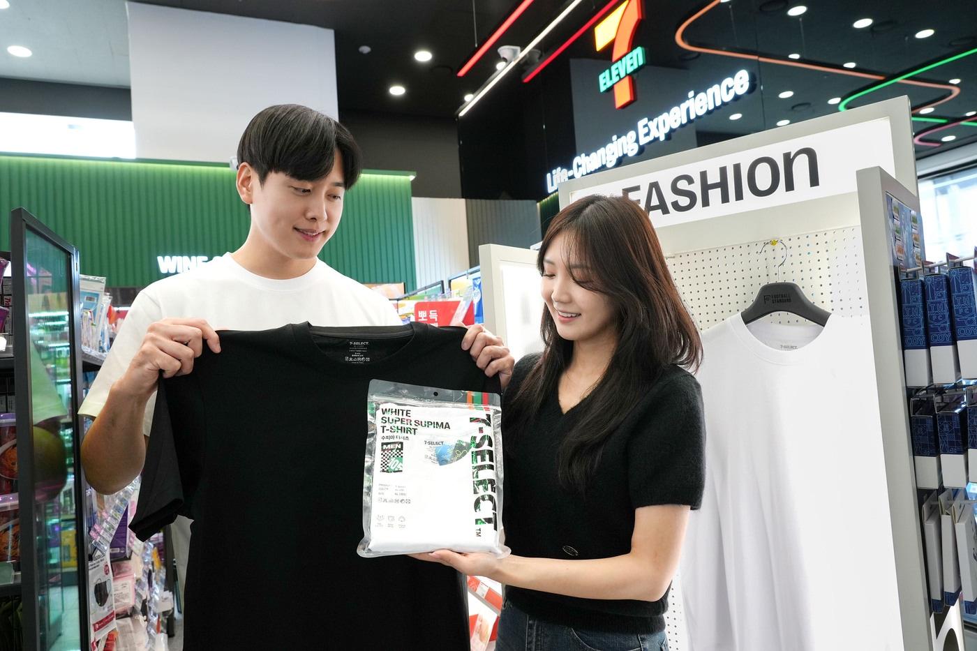 세븐셀렉트 수피마 티셔츠 2종&#40;세븐일레븐 제공&#41;