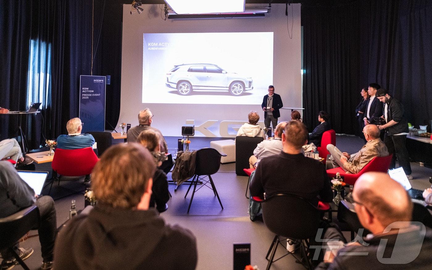 KGM은 지난 2월 독일에서 대규모 딜러 콘퍼런스를 가진데 이어 기자단과 인플루언서를 초청해 액티언을 론칭하고 시승 행사를 갖는 등 독일시장 공략 가속화에 나섰다.(KGM 제공) 
