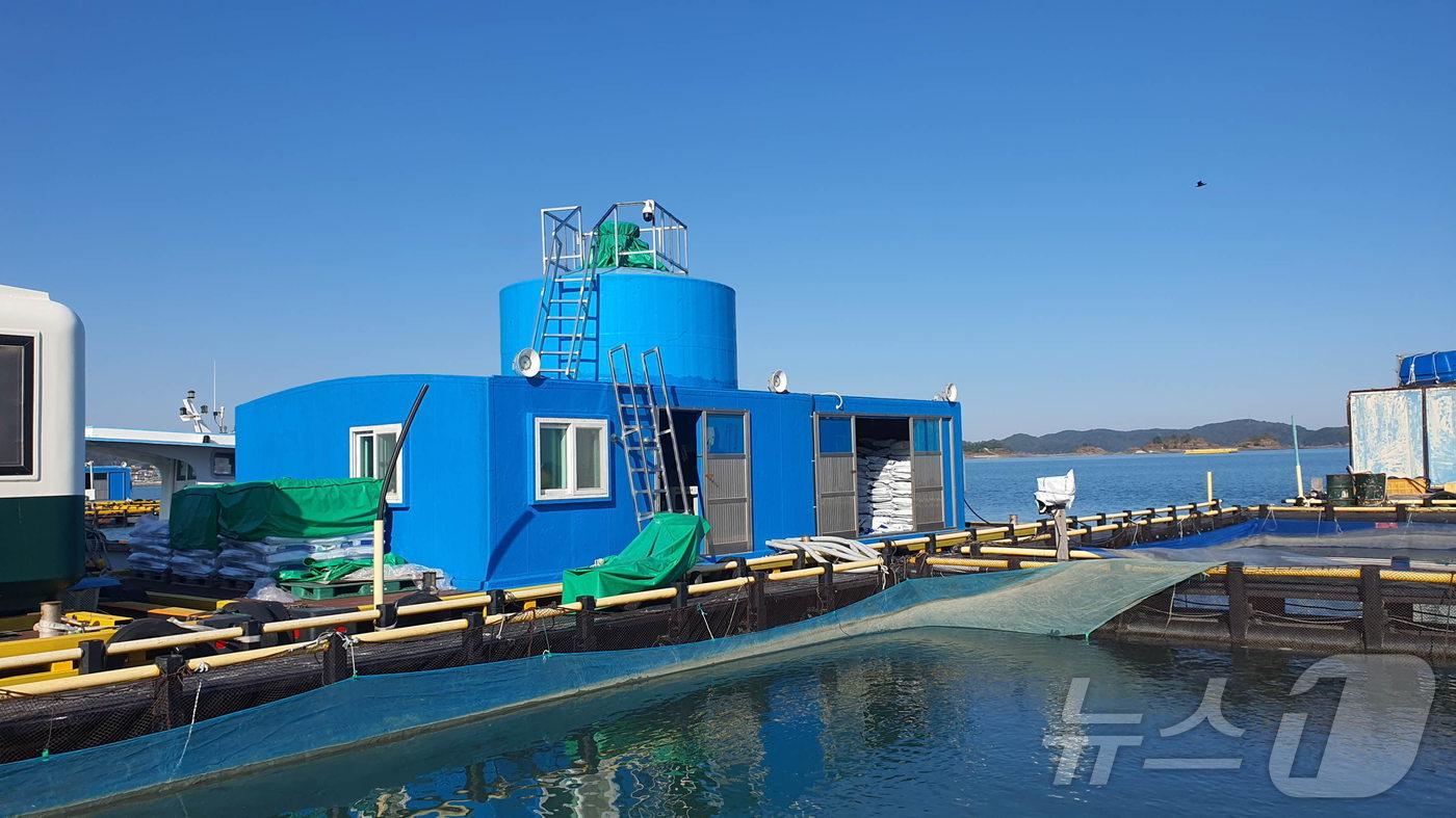 경남 하동 스마트양식장(한국어촌어항공단 제공)