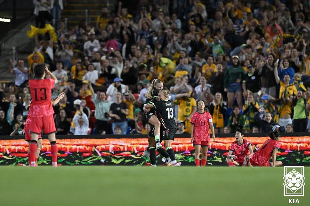 본문 이미지 - 한국 여자축구대표팀이 호주 원정에서 0-2로 졌다. (대한축구협회 제공)