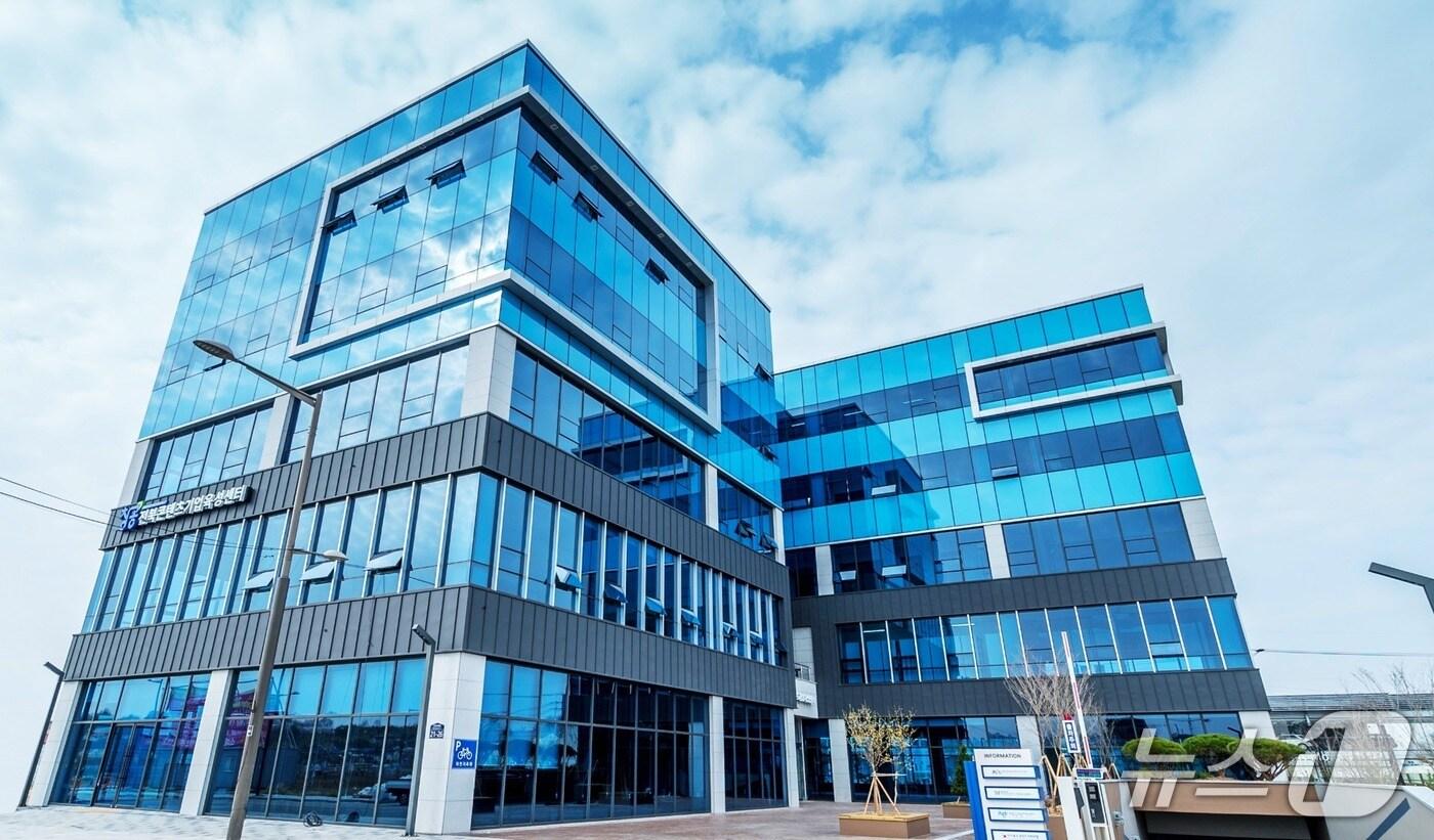 본문 이미지 - 전북자치도 콘텐츠융합진흥원 전경(전북자치도 제공. 재판매 및 DB금지)/뉴스1 