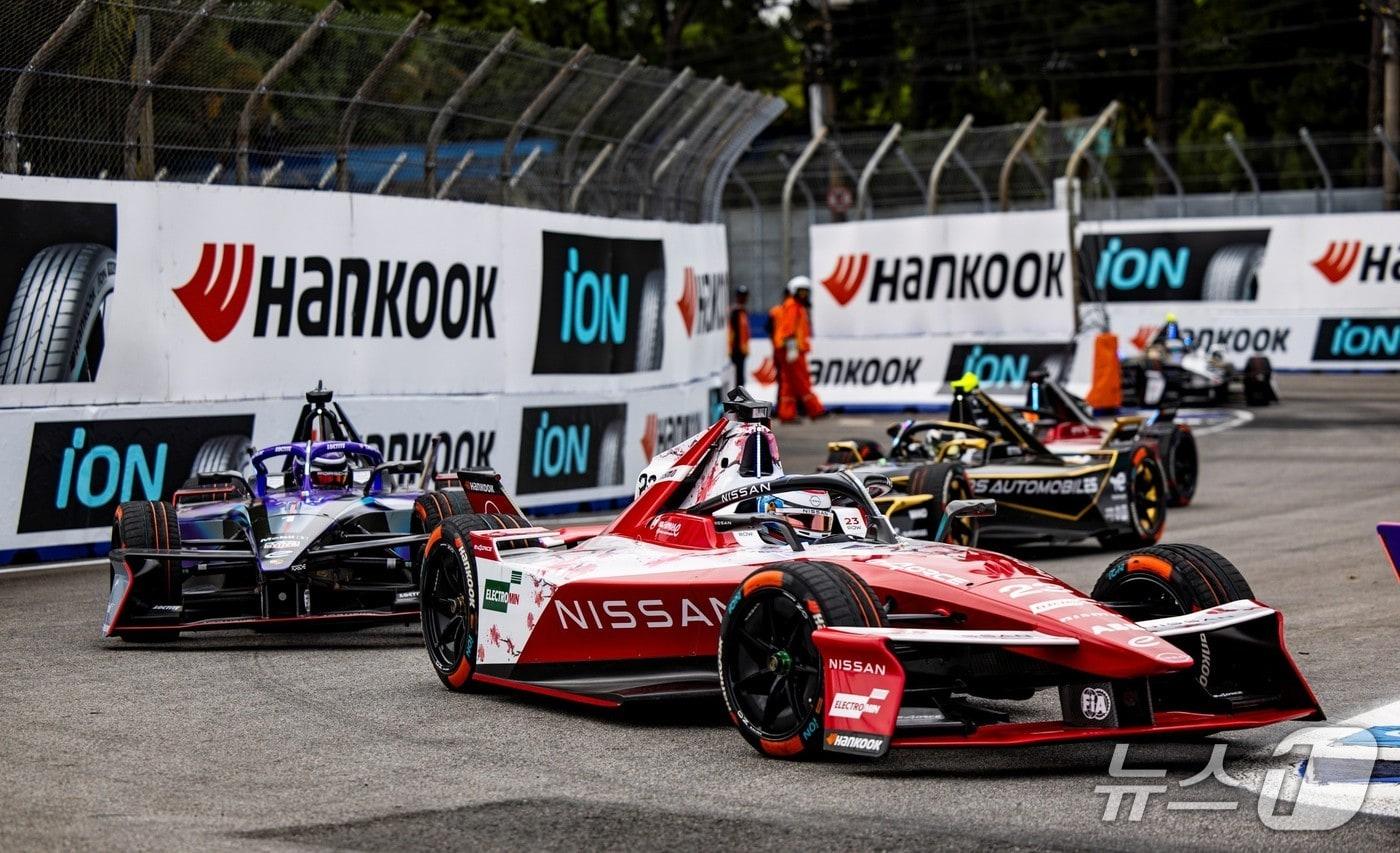 ‘포뮬러 E 시즌 11’ 2025상파울루 E-PRIX 경기 장면. (한국타이어 제공. 재판매 및 DB금지) /뉴스1