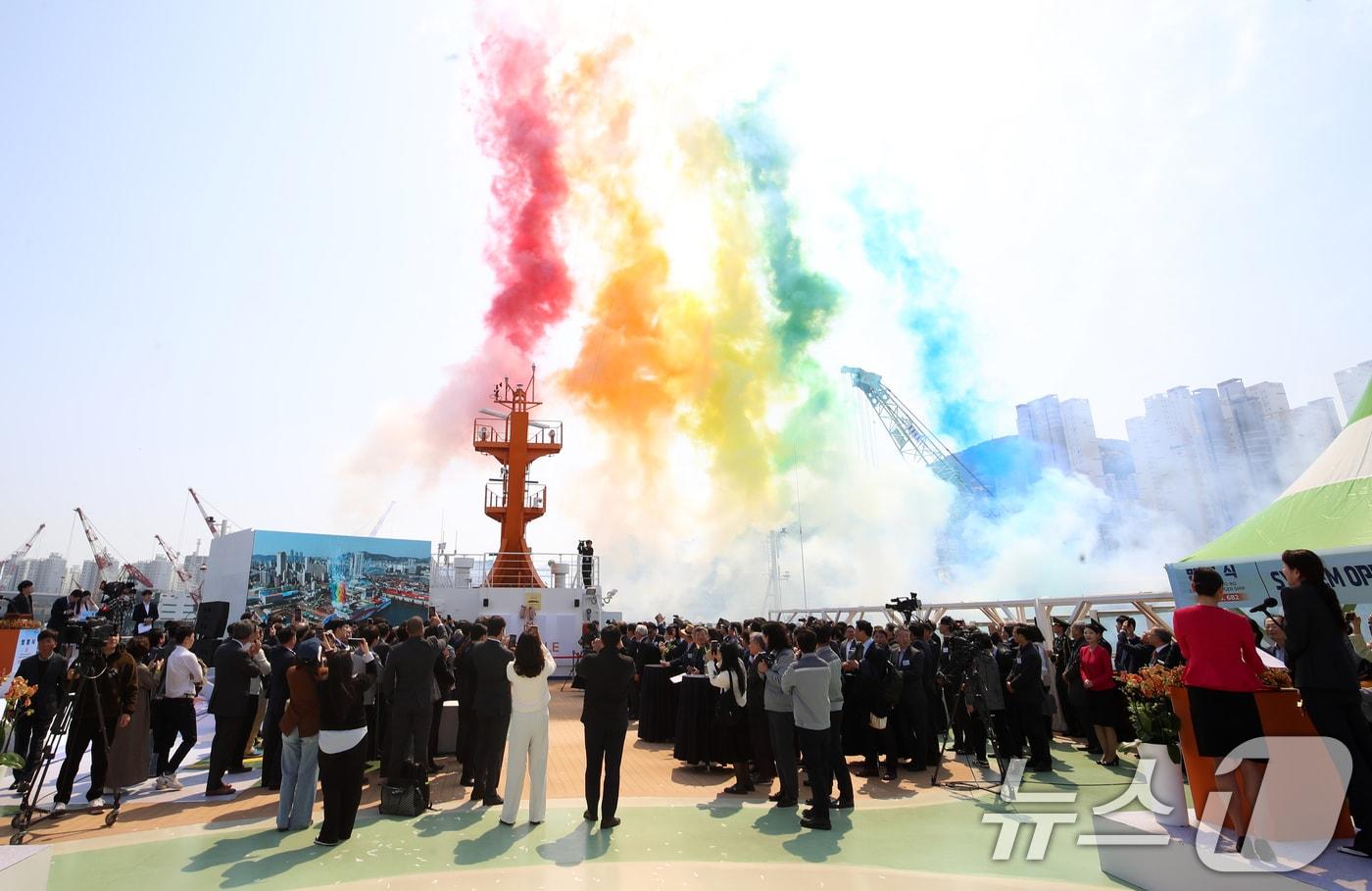 9일 부산 영도구 대선조선 영도조선소에서 &#39;팬스타 미라클호&#39; 명명식이 열리고 있다. 2025.4.9/뉴스1 ⓒ News1 윤일지 기자