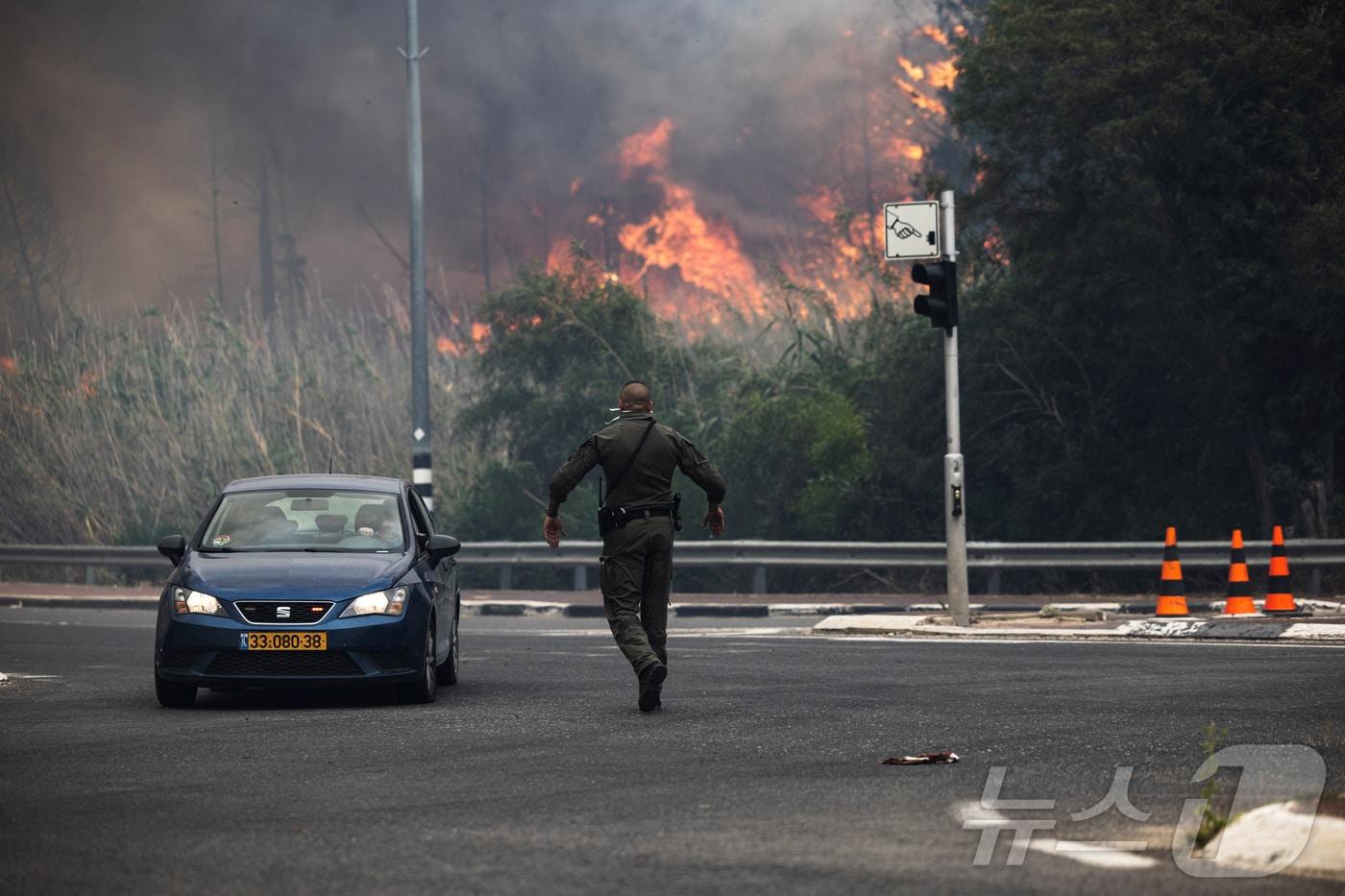 이스라엘 예루살렘 외곽에서 30일&#40;현지시간&#41; 대형 산불이 발생했다. ⓒ 로이터=뉴스1