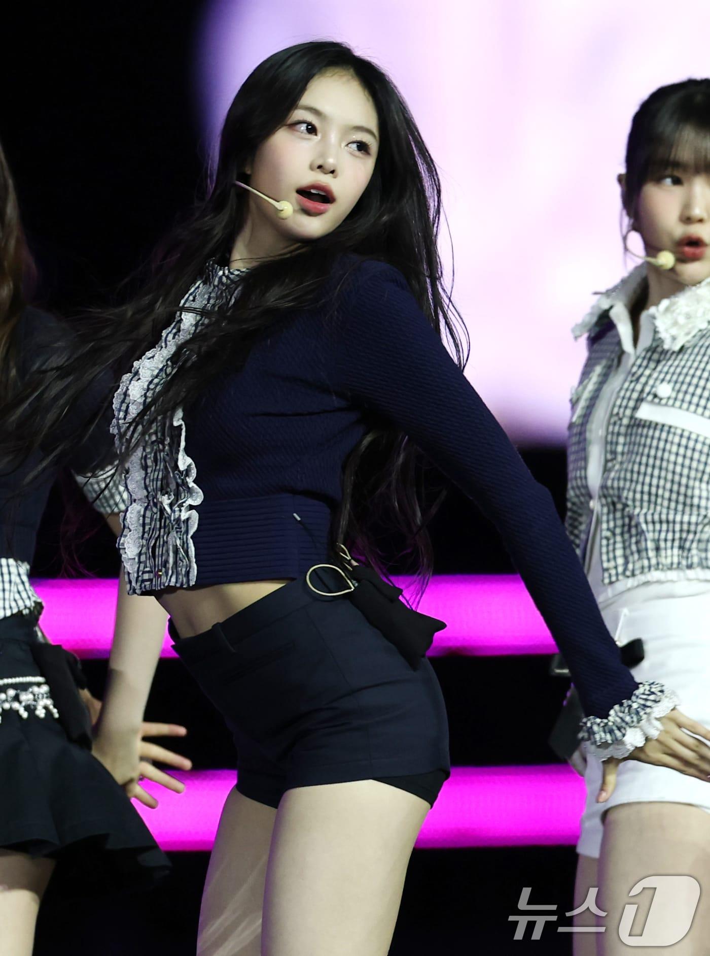 본문 이미지 - 하츠투하츠 이안,이 SM 비주얼 계보' 잇는 눈부신 존재감을 드러냈다. ⓒ News1 권현진 기자